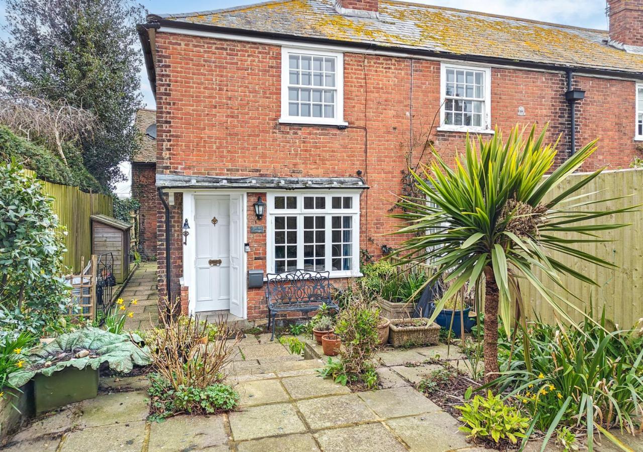 Tail End Cottage Rye Exterior photo